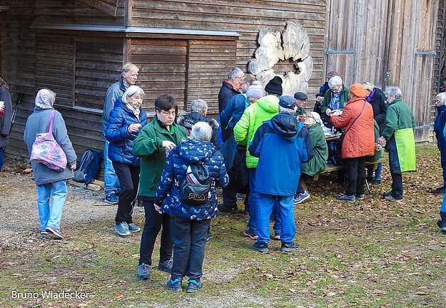 Unterhaltsame Wanderung zum Jahresausklang